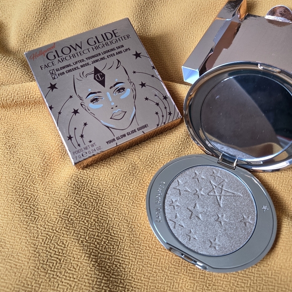 Charlotte Tilbury Glow Glide Face Architect Highlighter BRONZE GLOW - Picture 2 of 7